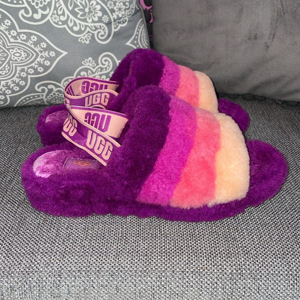 FUCHSIA PINK UGG FLUFF YEAH SLIDES 🍭🍬